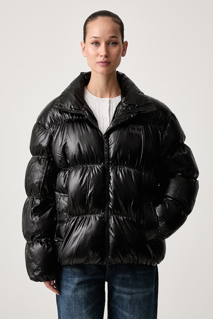 Tommy Jeans Πουπουλένιο μπουφάν γυναικείο μαύρο DW0DW23423