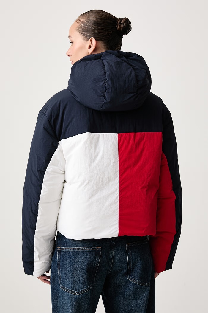 Ρούχα Tommy Jeans Κοντό μπουφάν γυναικείο DW0DW23414 σκούρο μπλε