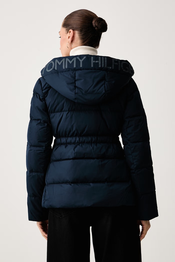 Oblečení Tommy Hilfiger Péřová bunda dámská WW0WW51521 námořnická modř