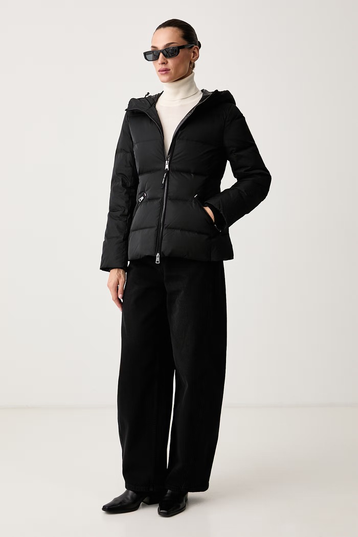 Tommy Hilfiger Péřová bunda dámská WW0WW51521 černá AW26