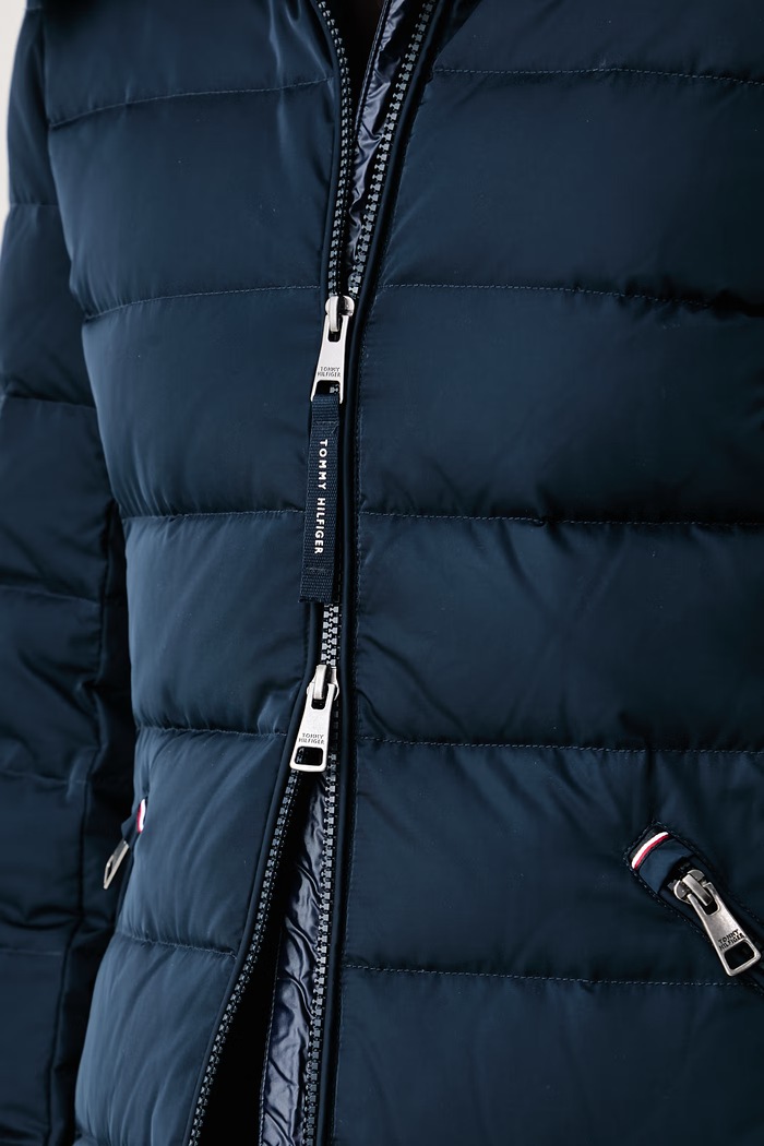Długa kurtka damska Tommy Hilfiger granatowy WW0WW51111