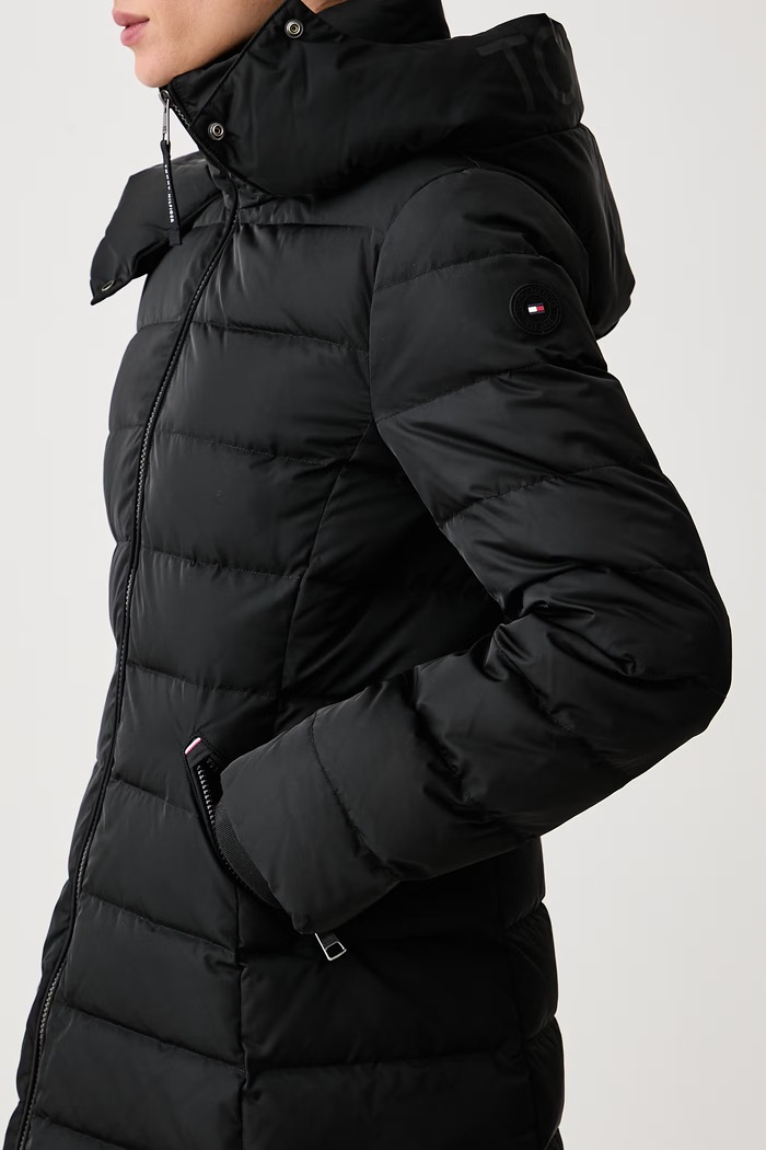 Długa kurtka damska Tommy Hilfiger WW0WW51111 czarny