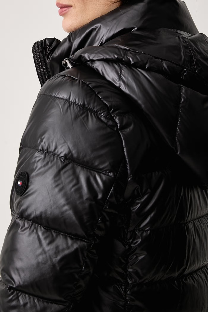 Prešita jakna ženska Tommy Hilfiger črna WW0WW52913