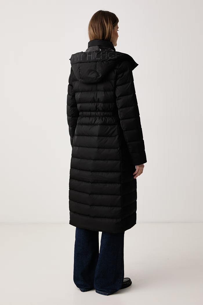 Ρούχα Tommy Hilfiger Πουπουλένιο μπουφάν γυναικείο WW0WW52290 μαύρο