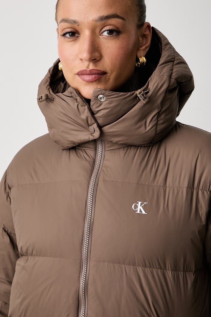 Calvin Klein Jeans пухено яке дамско кафяв LV047H502G