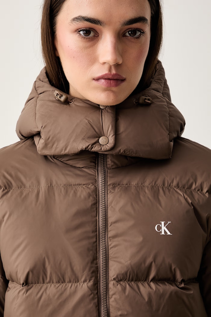 Calvin Klein Jeans péřová bunda dámská LV047H500G hnědá