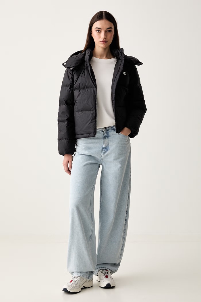 Calvin Klein Jeans kurtka puchowa damska LV047H500G czarny AW26