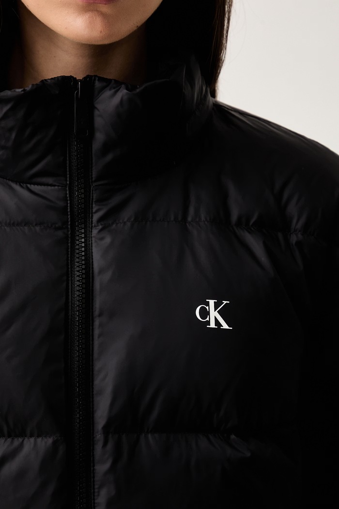 Calvin Klein Jeans kurtka puchowa damska LV047H500G czarny