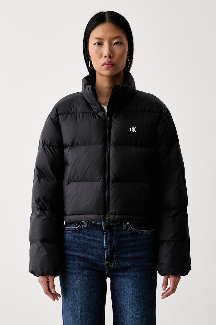 Calvin Klein Jeans krótka kurtka damska czarny LV047H503G