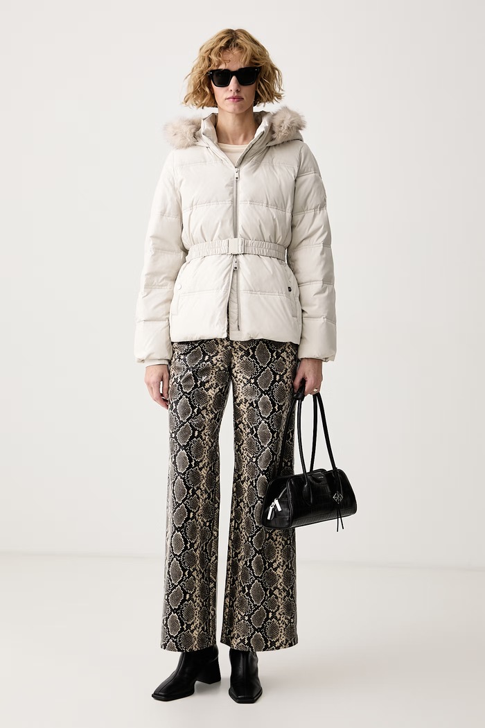 Calvin Klein Kratka jakna za žene LV044H508G bež AW26