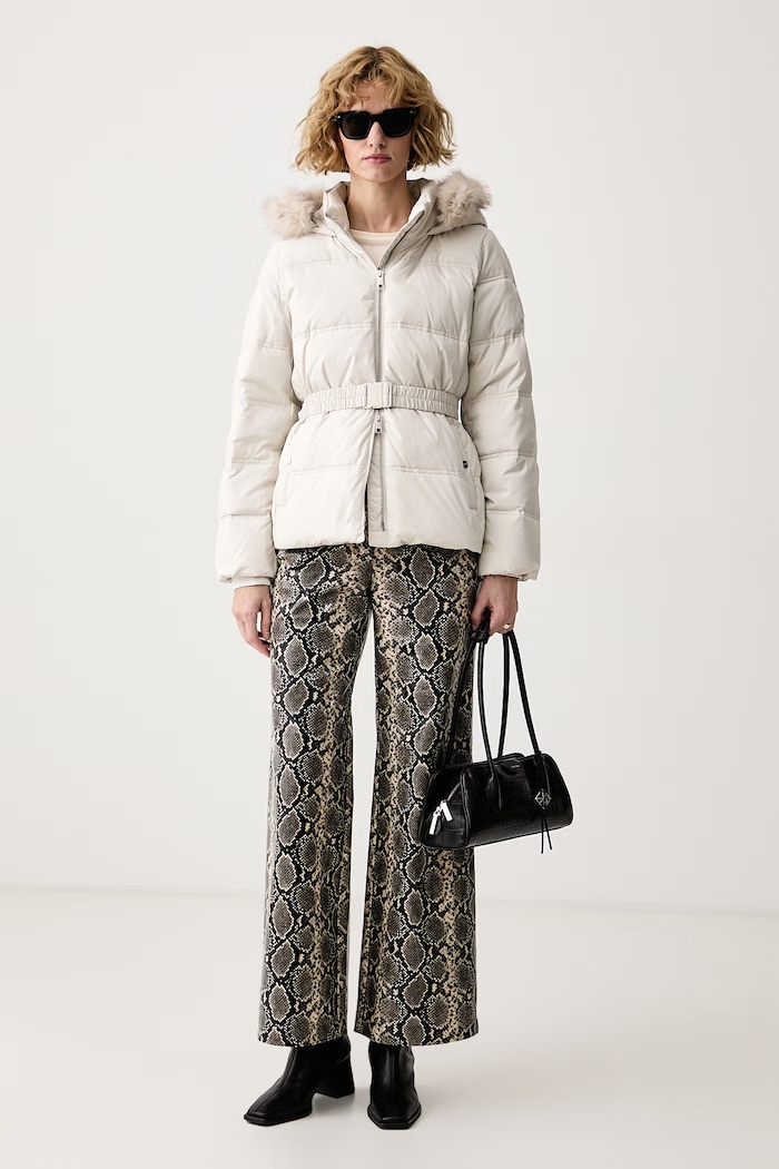 Calvin Klein Kratka jakna za žene LV044H508G bež AW26