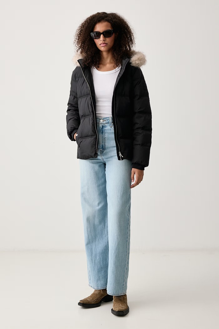 Calvin Klein Krótka kurtka damska LV044H508G czarny AW26