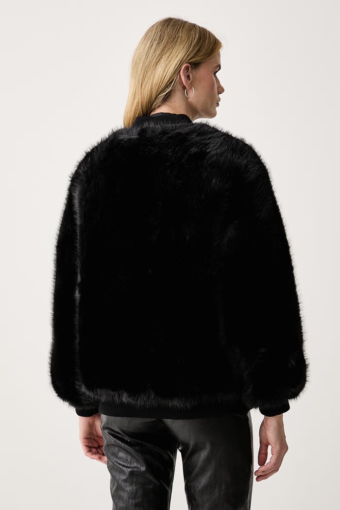 Odjeća Armani Exchange Bomber jakna za žene XW002940.AF25760 crna