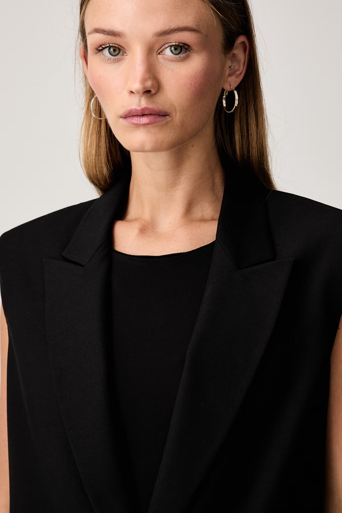 Odzież Armani Exchange kamizelka jednorzędowa damska z dodatkiem wełny XW002463.AF26067 czarny