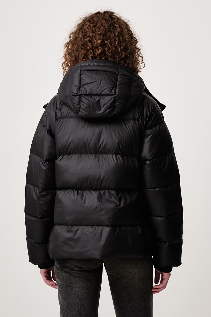 Ρούχα The North Face Πουπουλένιο μπουφάν γυναικείο Hydrenalite NF0A8D3JJK31 μαύρο