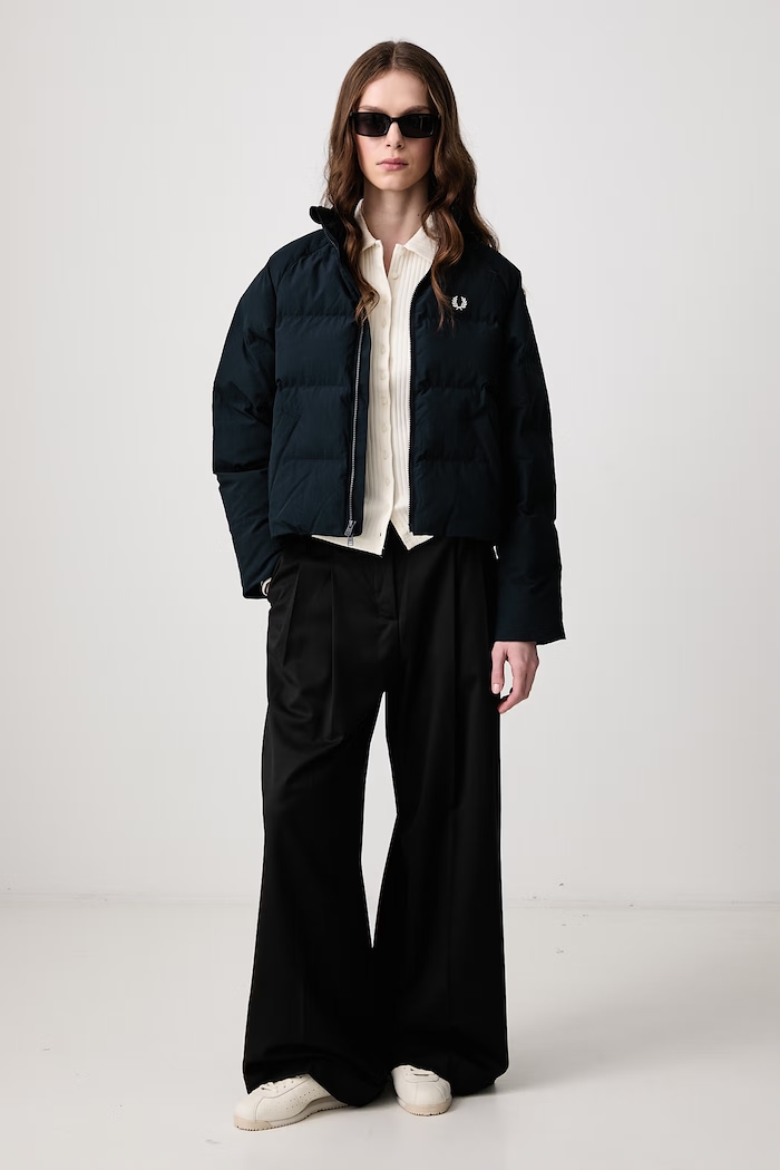 Fred Perry Kurtka damska J3104.608 granatowy AW26