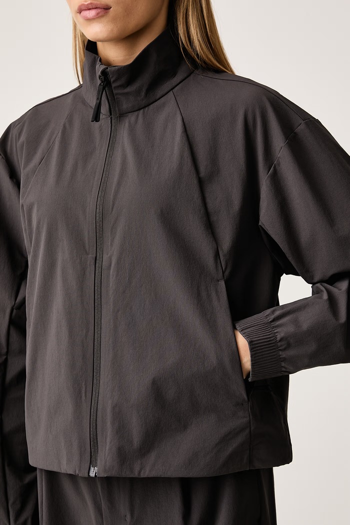 Prijelazna jakna za žene Tech Woven The North Face NF0A8H9NNO11 crna