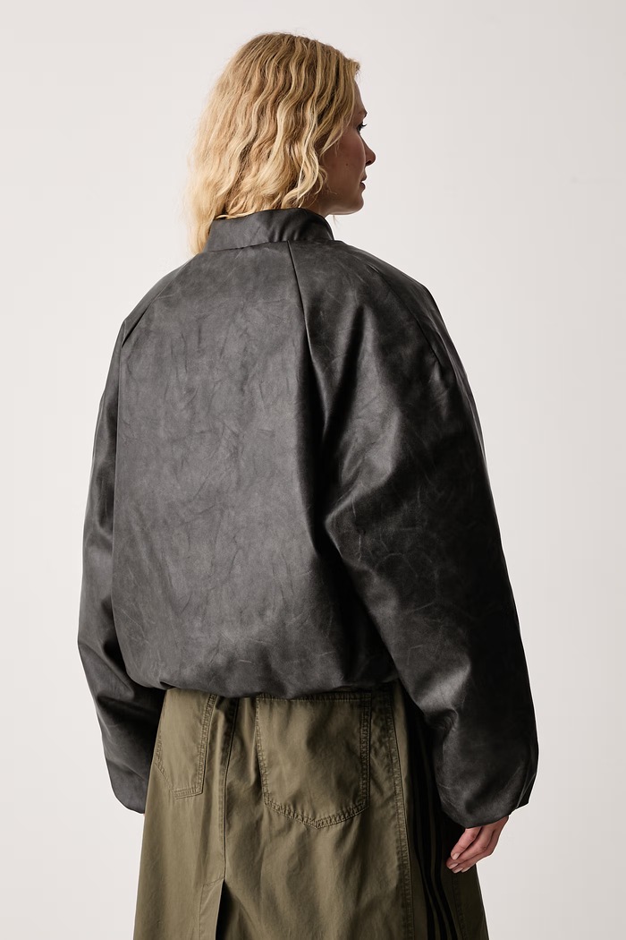 Odjeća adidas Originals Bomber jakna za žene od imitacije kože KT4240 crna