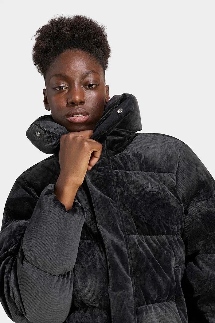 Krátka bunda dámska menčestrová Winterized Down adidas Originals KT4235 čierna