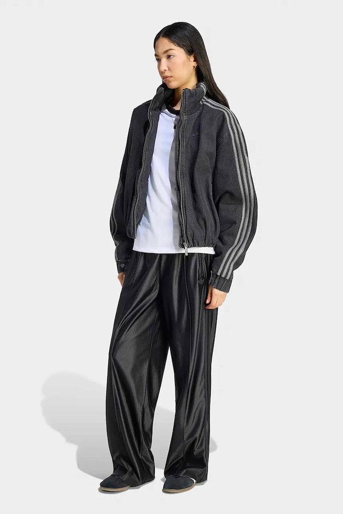 Дрехи adidas Originals Преходно яке дамско от деним Firebird KT4233 черен
