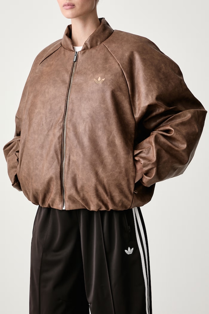Kurtka damska z imitacji skóry adidas Originals KR9573 brązowy