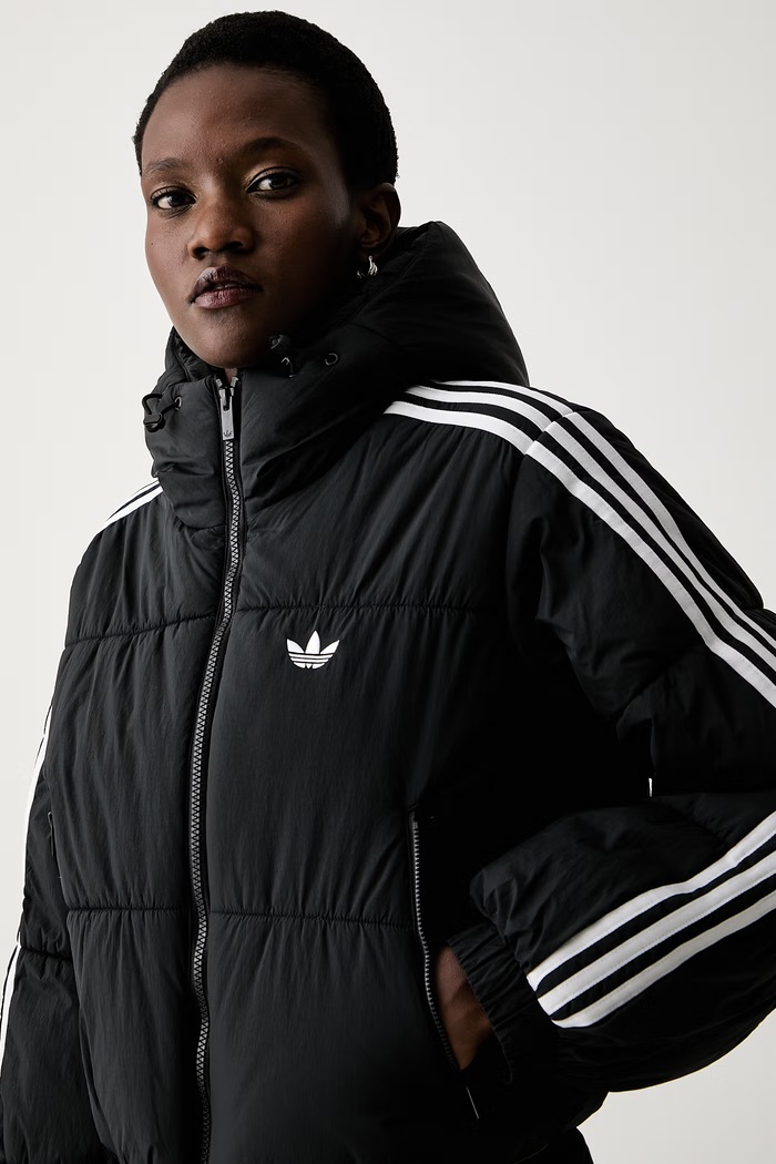 adidas Originals kratka jakna za žene Adicolor crna KG6673