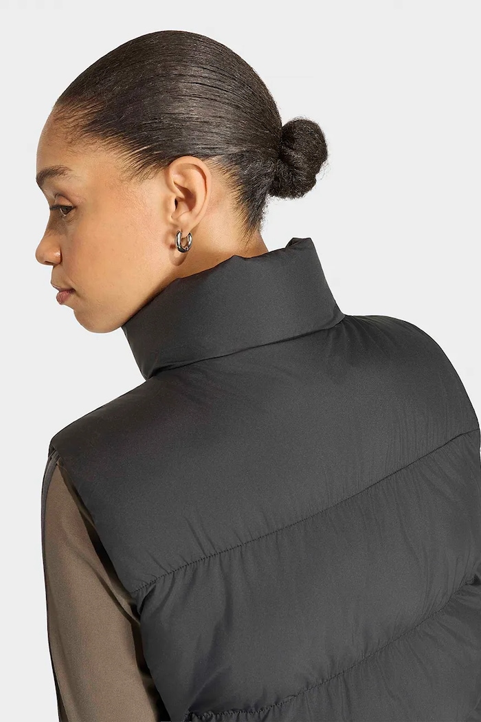Vesta dámska Regular Padded Gilet adidas Originals čierna KG6672