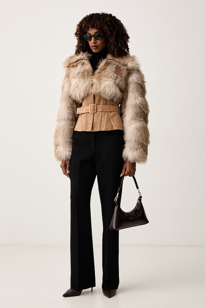 Elisabetta Franchi Krótka kurtka damska GB02A66E2 beżowy AW26