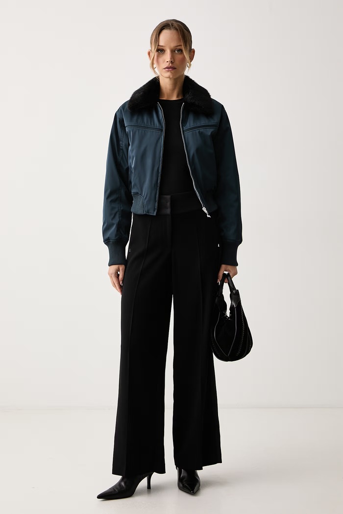 Patrizia Pepe Bomberka damska 8O0052.C7997 granatowy AW26