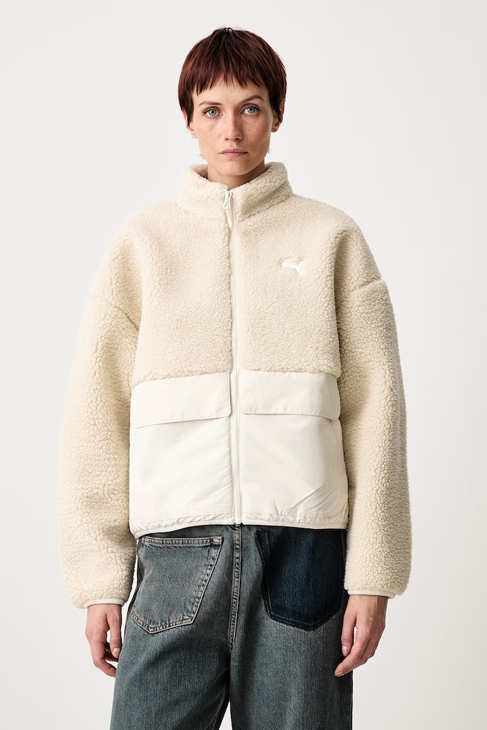 Puma Krótka kurtka damska Sherpa beżowy 694567