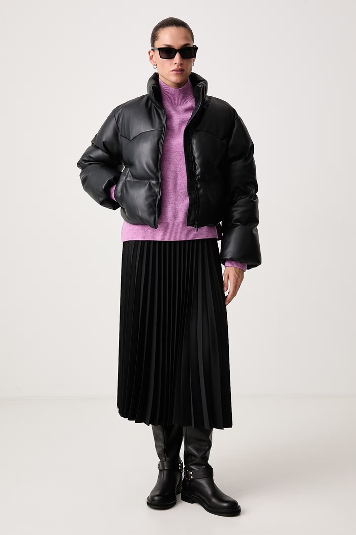 Levi's Krátka bunda dámska PALMER CROPPED PUFFER 006SA čierna AW26