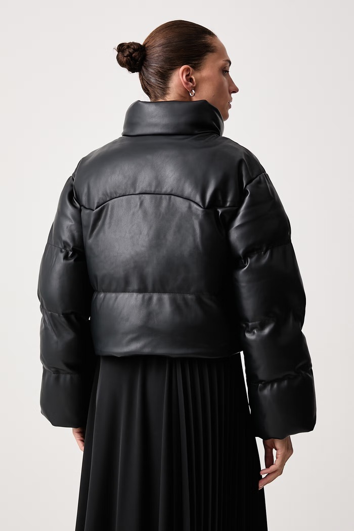 Oblečenie Levi's Krátka bunda dámska PALMER CROPPED PUFFER 006SA čierna