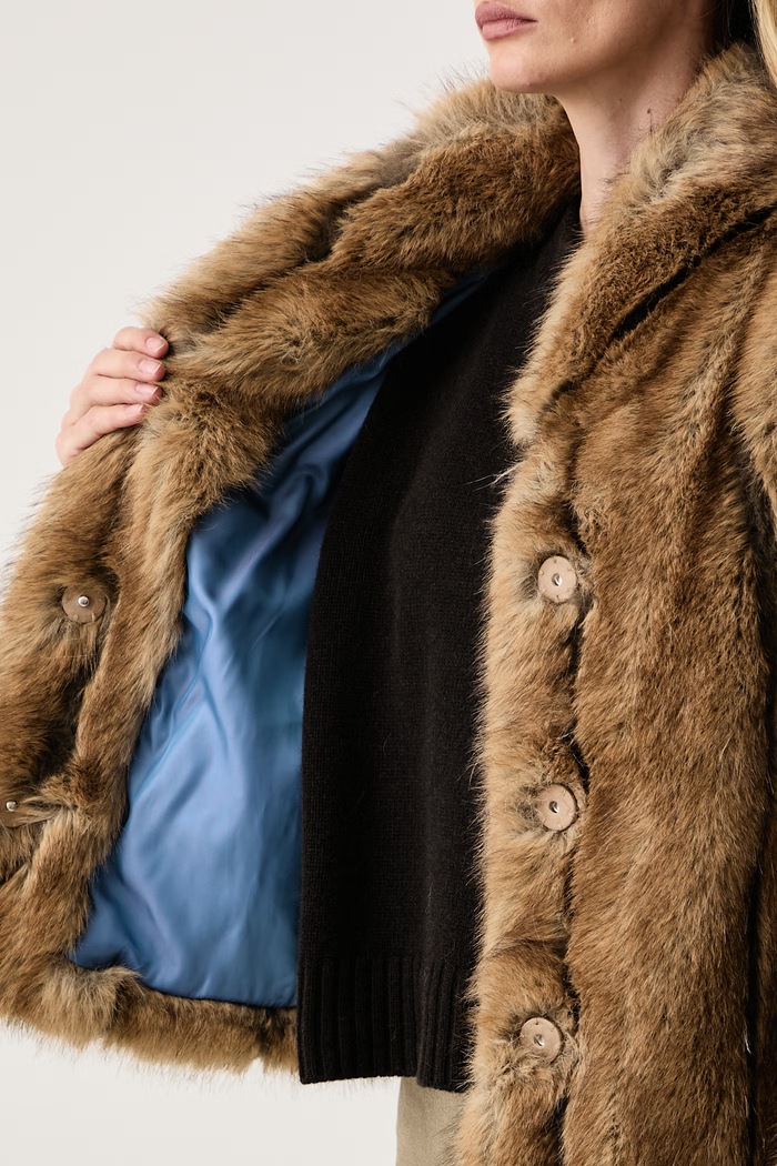 Twinset Krótki płaszcz damski 262AQ2100
