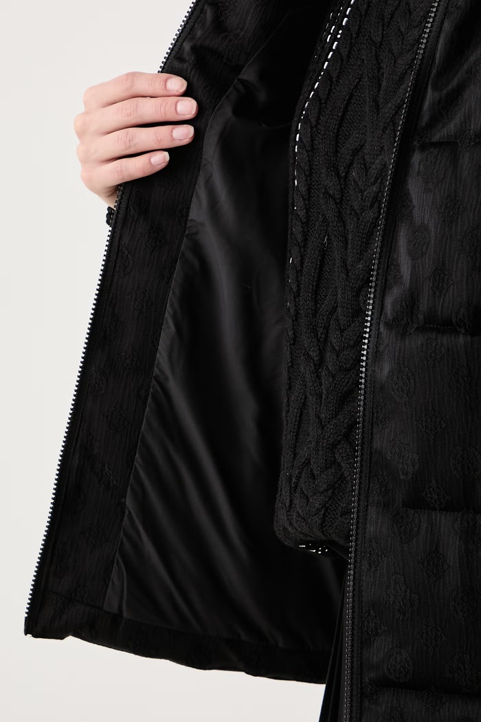 Guess Geacă matlasată pentru femei V6BL06.W4302