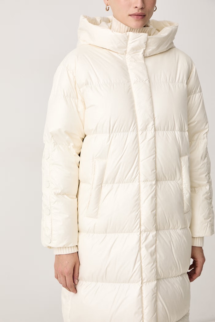 Пуховая куртка для женщин Twinset 262TP2650 бежевый