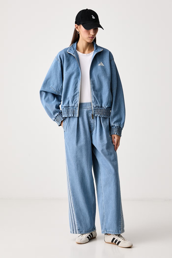 adidas Traper jakna za žene od pamuka Denim Pack KV0625 plava AW26