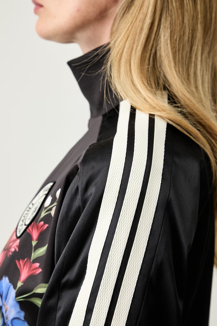 adidas kratka jakna za žene x Farm Rio KZ5538 crna