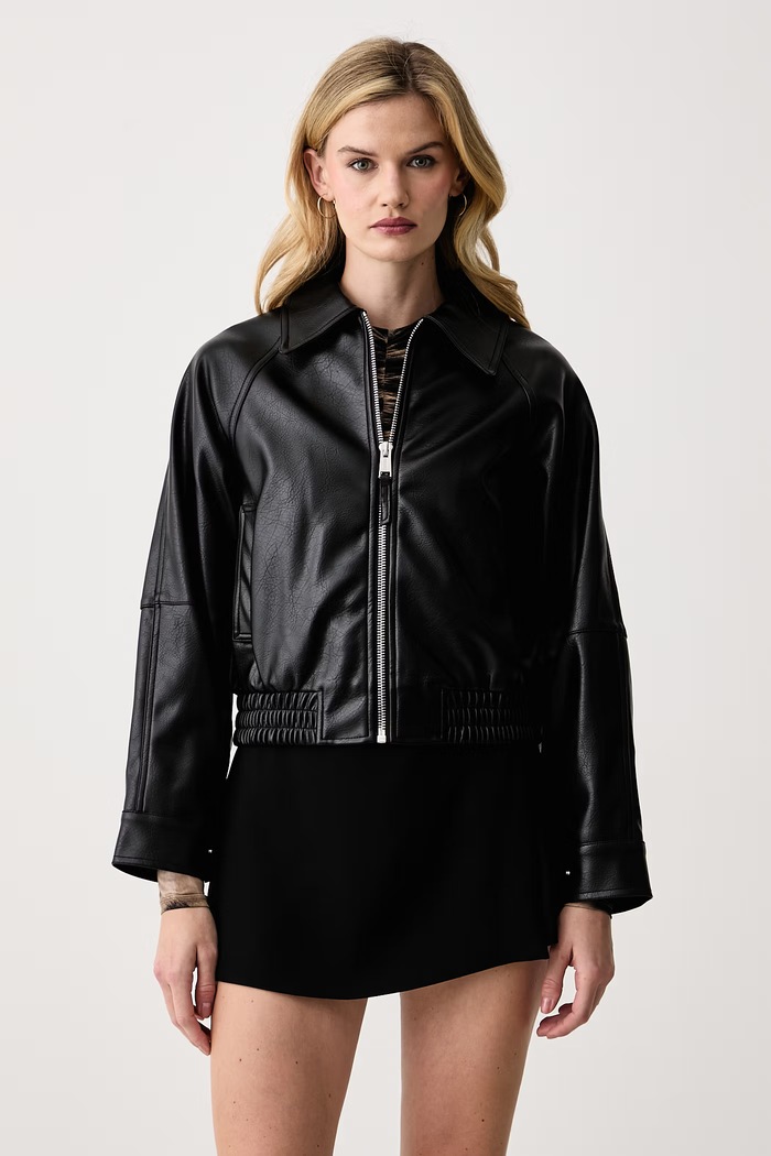 Guess Přechodová bunda dámská z imitace kůže AUDRINE černá W6BL45.W4102