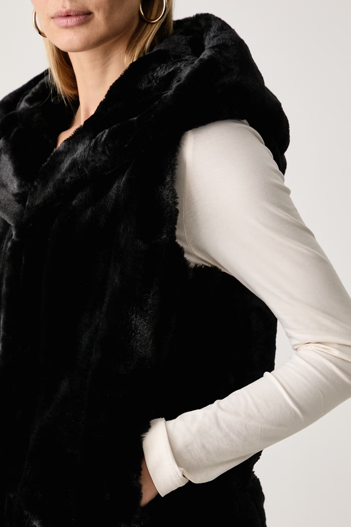 Gilet con cappuccio da donna SOPHY Guess W5BL99.WDCH0 nero