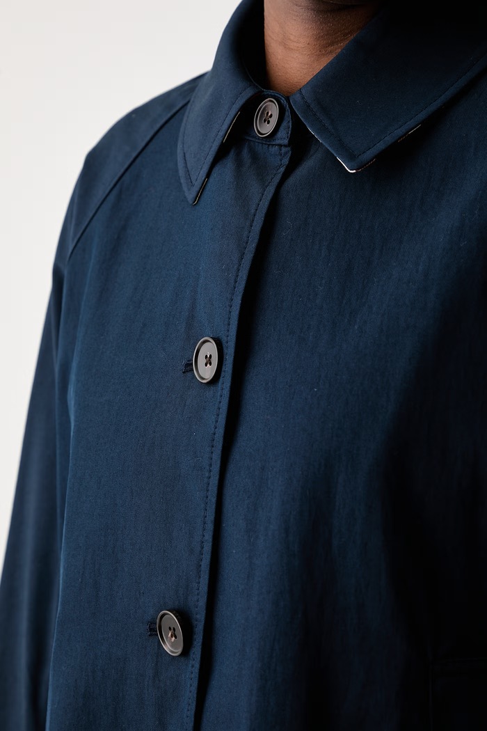 Tommy Hilfiger kurtka przejściowa damska z bawełną WW0WW49844 granatowy