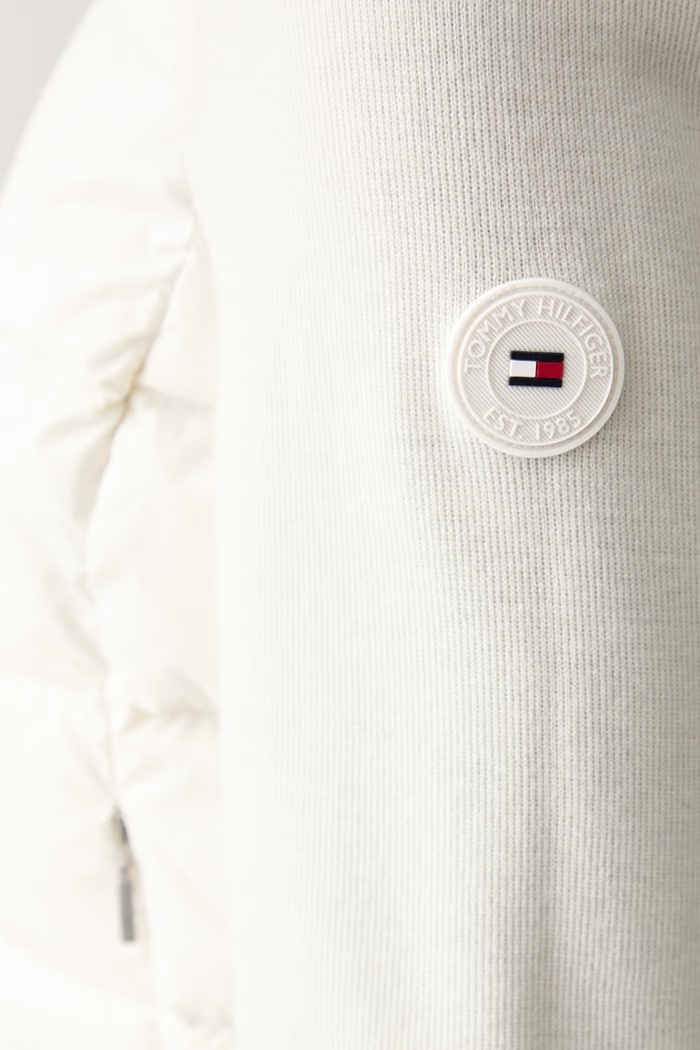 Tommy Hilfiger péřová bunda dámská s příměsí vlny WW0WW51095