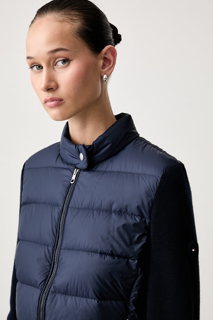 Tommy Hilfiger πουπουλένιο μπουφάν γυναικείο με πρόσμιξη μαλλιού σκούρο μπλε WW0WW51095
