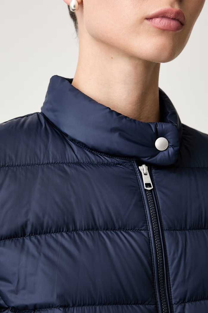 Tommy Hilfiger πουπουλένιο μπουφάν γυναικείο με πρόσμιξη μαλλιού WW0WW51095 σκούρο μπλε