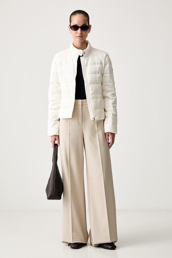 Tommy Hilfiger péřová bunda dámská WW0WW51094 béžová AW26