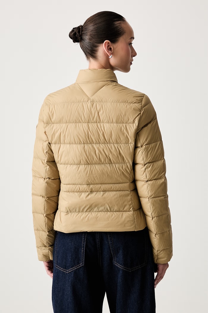 Ρούχα Tommy Hilfiger πουπουλένιο μπουφάν γυναικείο WW0WW51094 μπεζ