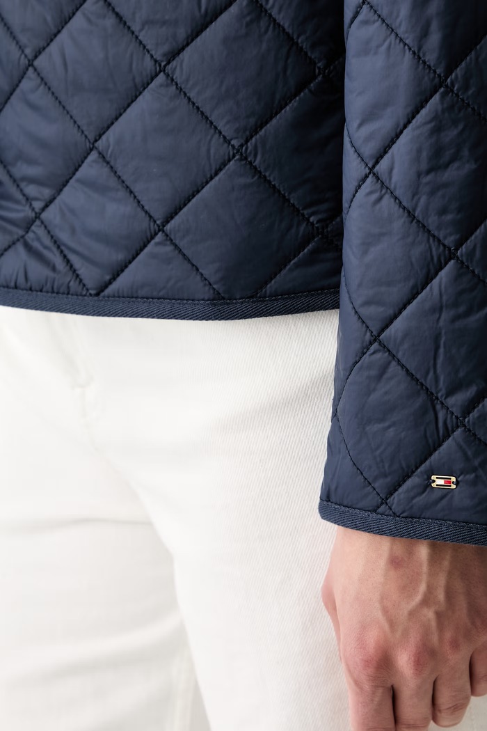 Tommy Hilfiger prošívaná bunda dámská WW0WW50936 námořnická modř