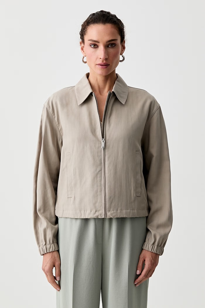 Calvin Klein kratka jakna ženska z lanom bež LV047G513G