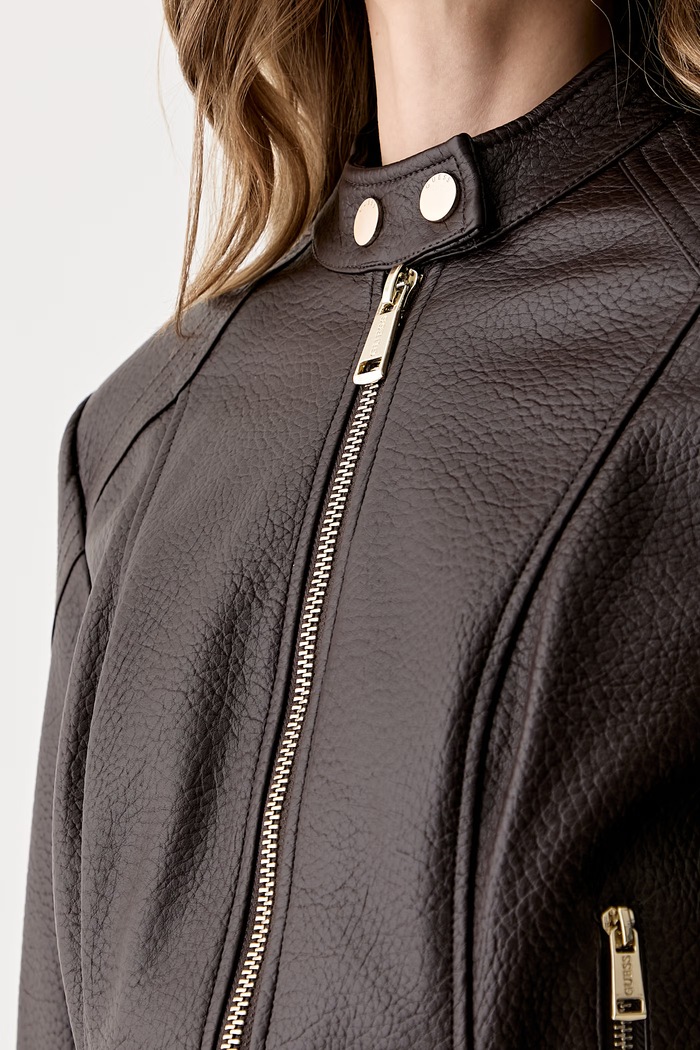 Guess μεταβατικό μπουφάν γυναικείο MARLENE W6YL25.W2914 καφέ