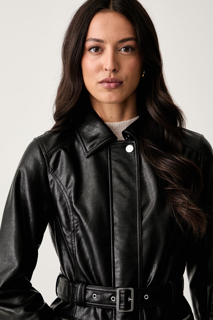Guess преходно яке дамско от имитация на кожа JEANNE черен W6YL17.W2907