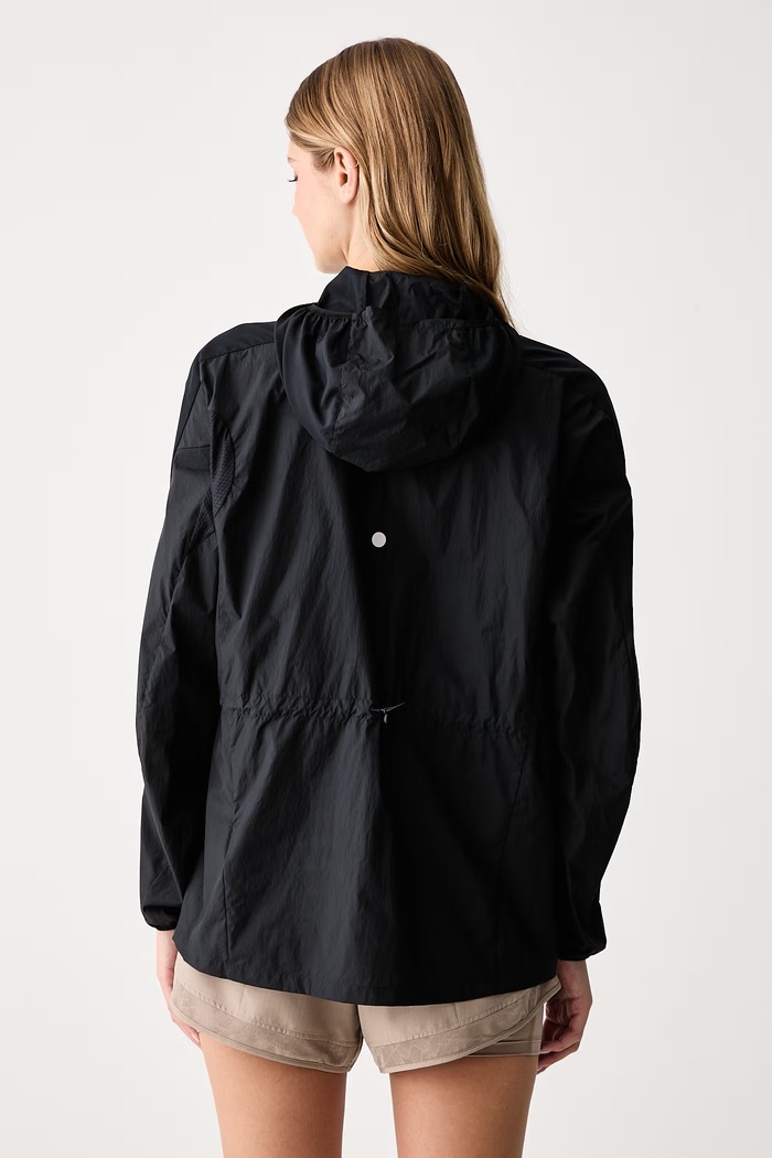 Odzież Asics Kurtka sportowa damska ROAD PACKABLE JACKET 2012D076.001 czarny